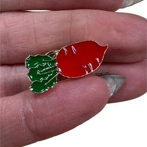 ⭐2 for $14⭐ ⭐3 for $18⭐ ❤ MIX AND MATCH!❤ THE FAT CARROT enamel pin